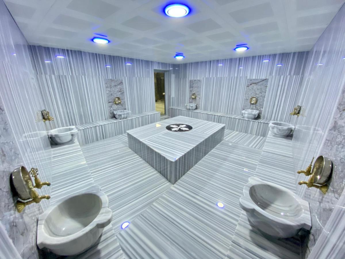Grand Gulluk Hotel & Spa City Center Анталия Екстериор снимка