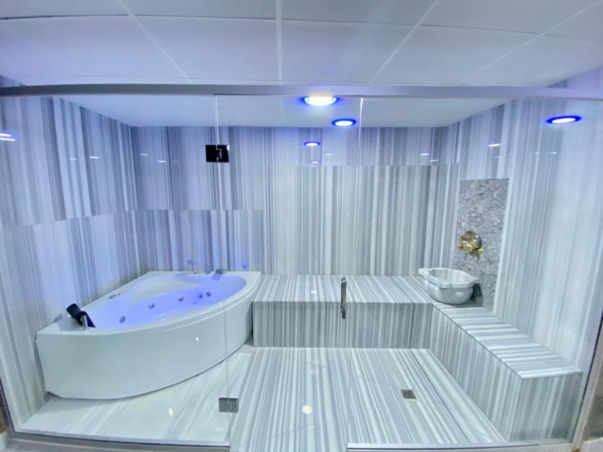Grand Gulluk Hotel & Spa City Center Анталия Екстериор снимка