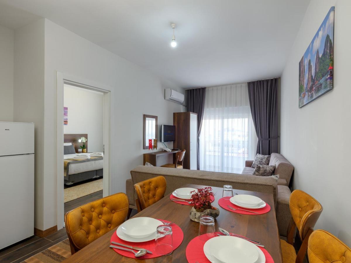 Grand Gulluk Hotel & Spa City Center Анталия Екстериор снимка